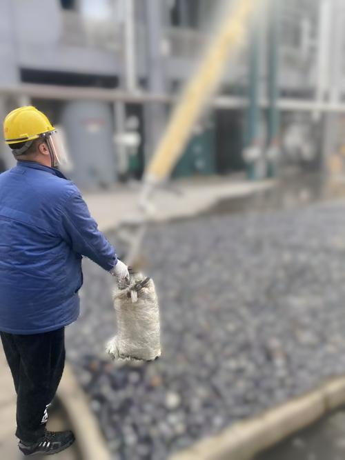 正丹股份積極開展均四甲苯車間火災應急演練，提升安全生產能力